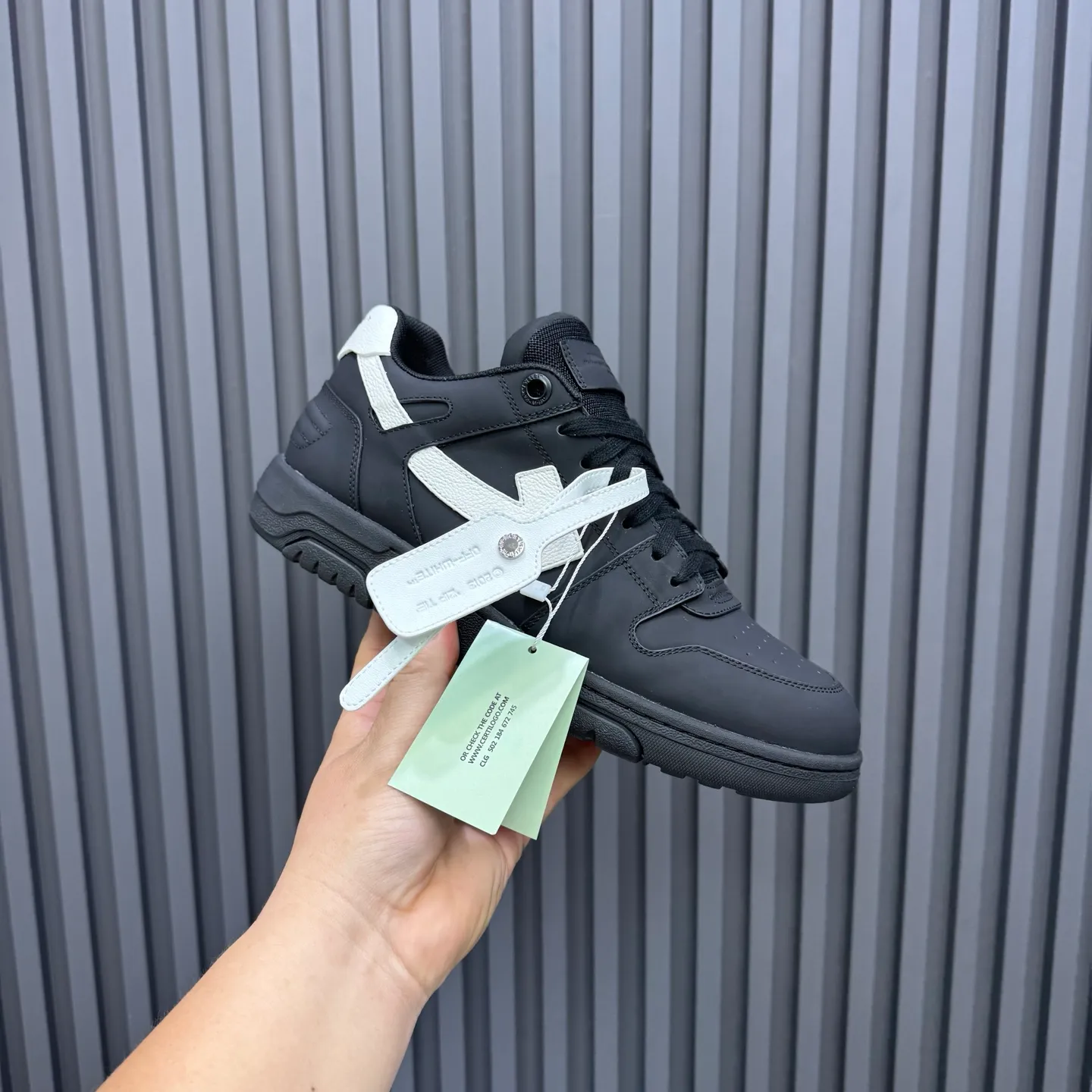 P620 OFF WHITE⚡️Couple model⚡️35-40 women’s model 39-46 men’s model